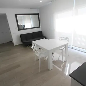 For A Roesmar Apartment