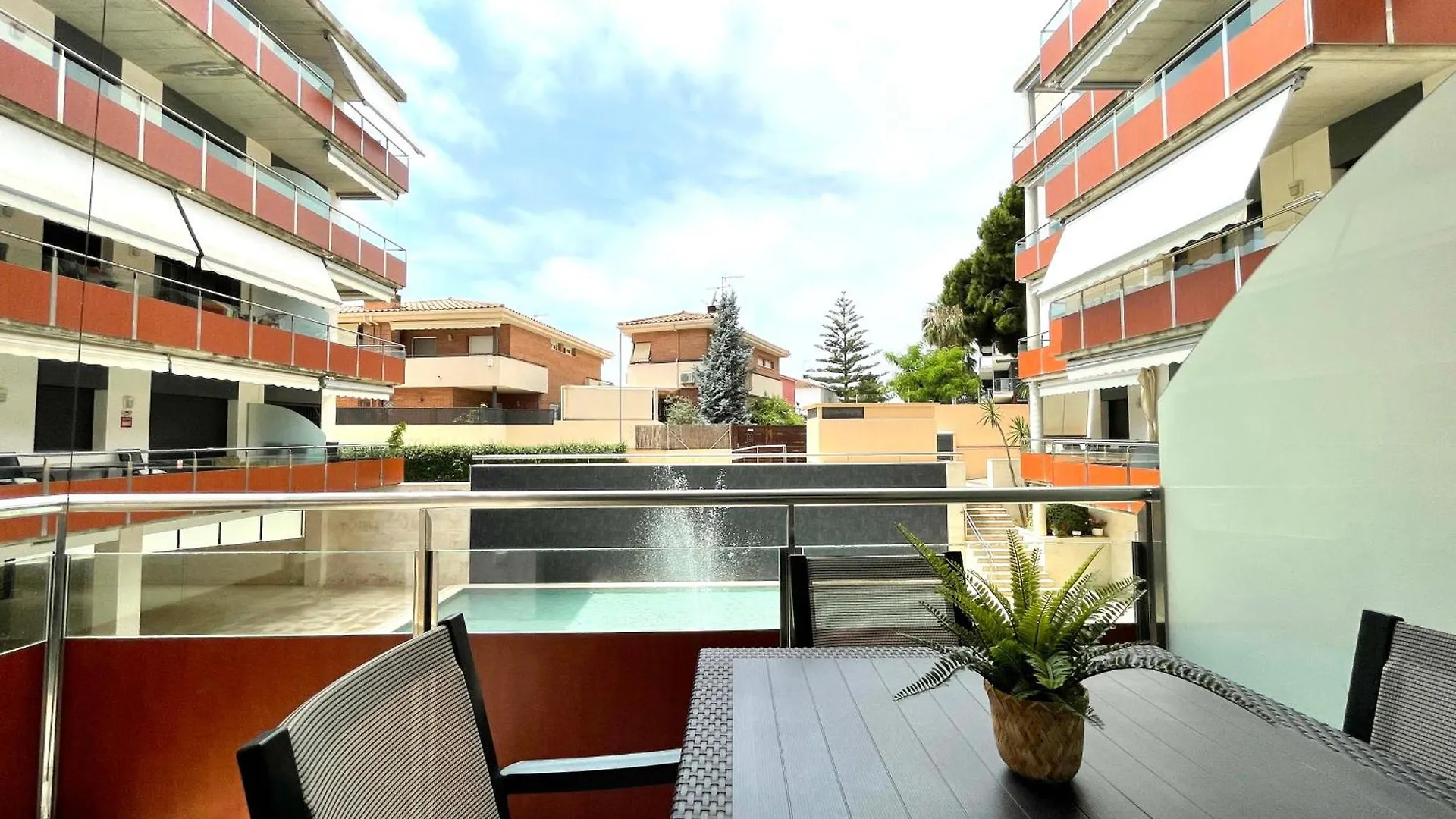 Luxurycambrils Resort&Spa 0*, Cambrils Spain